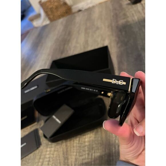 Dolce & Gabbana Sunglasses Black DD3062 501/6G with case &box